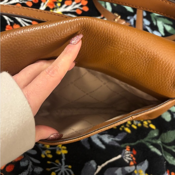 Michael Kors Tan Leather Shoulder Bag - Picture 11 of 14